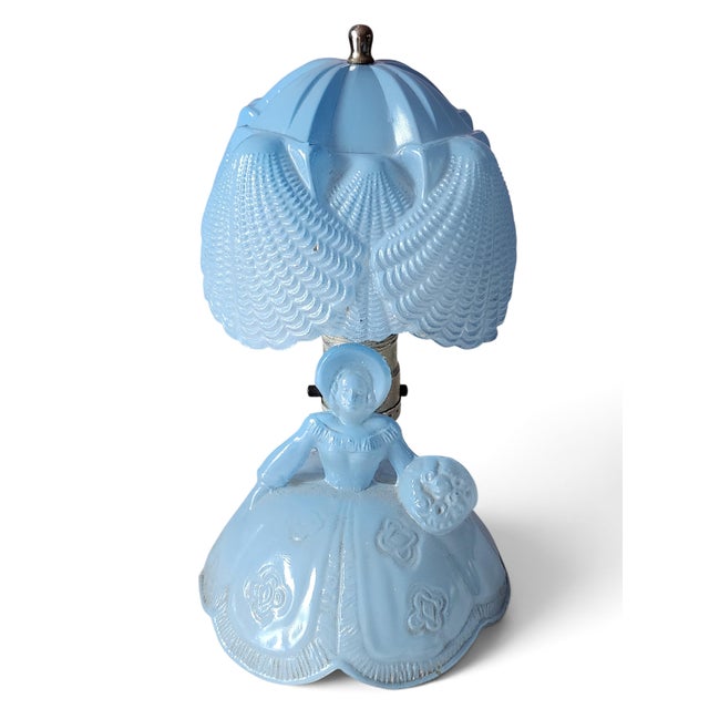 Art Deco Vintage Art-Deco Blue Glass l.e. Smith "Southern Belle" Boudoir Lamp 1940s For Sale - Image 3 of 7