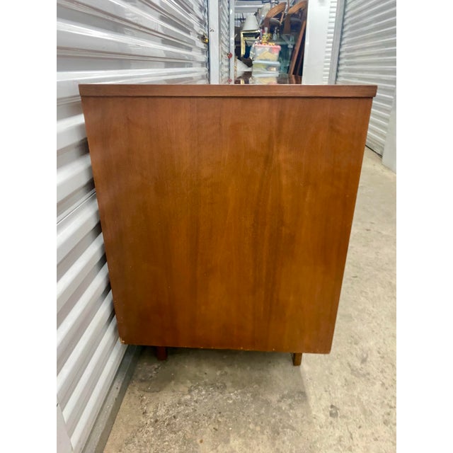 1970s Young Manufacturing Style Mid Century Lowboy Dresser . For Sale - Image 11 of 12