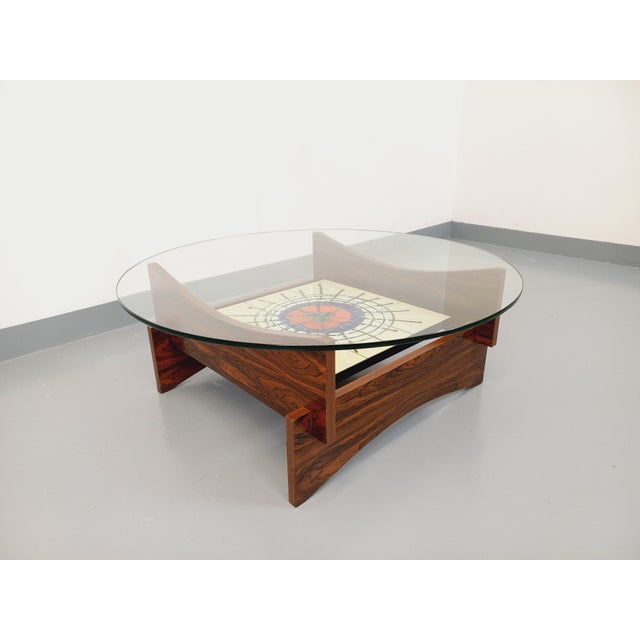 1970s Vintage Round Coffee Table in Rosewood and Ceramic from Vallauris, 1970s For Sale - Image 5 of 18