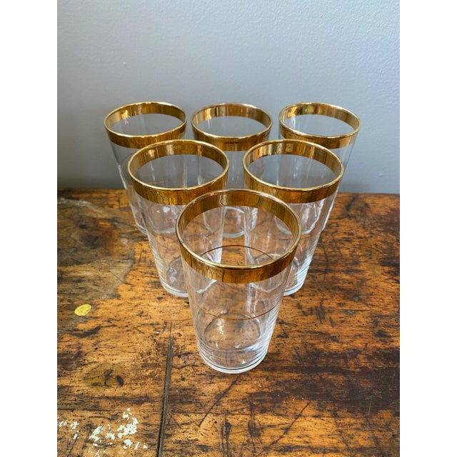 Mid-Century Modern Vintage Mid 20th Century Glass Tumblers With Gold Rim - Set of 6 For Sale - Image 3 of 9