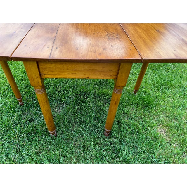 Wood Classic American Drop Leaf Maple Pembroke Table For Sale - Image 7 of 12