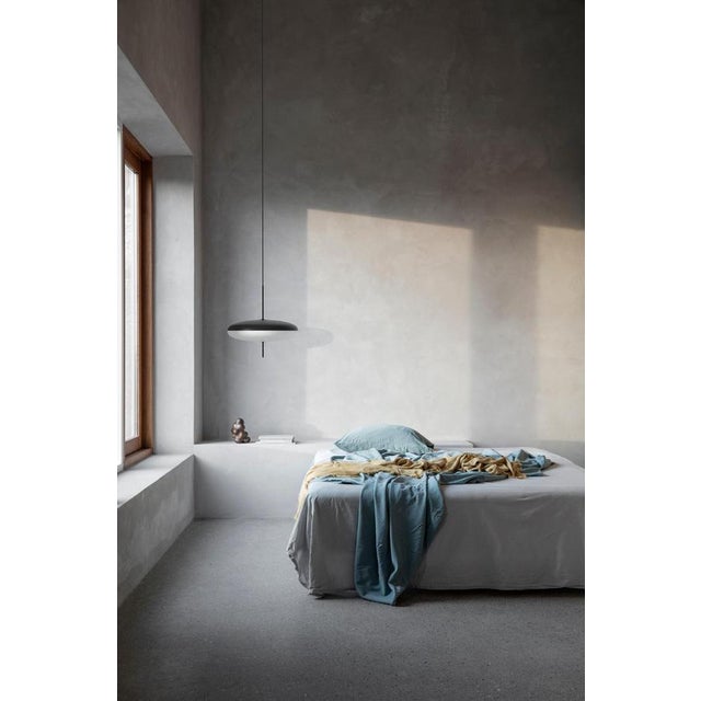 Gino Sarfatti Model 2065 Lamp with Black White Diffuser by Gino Sarfatti for Astep For Sale - Image 4 of 18