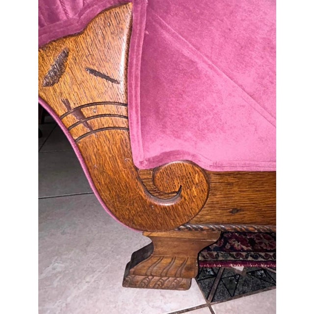 Vintage Pink Velvet Chaise Lounge / Fainting Couch For Sale In Los Angeles - Image 6 of 10
