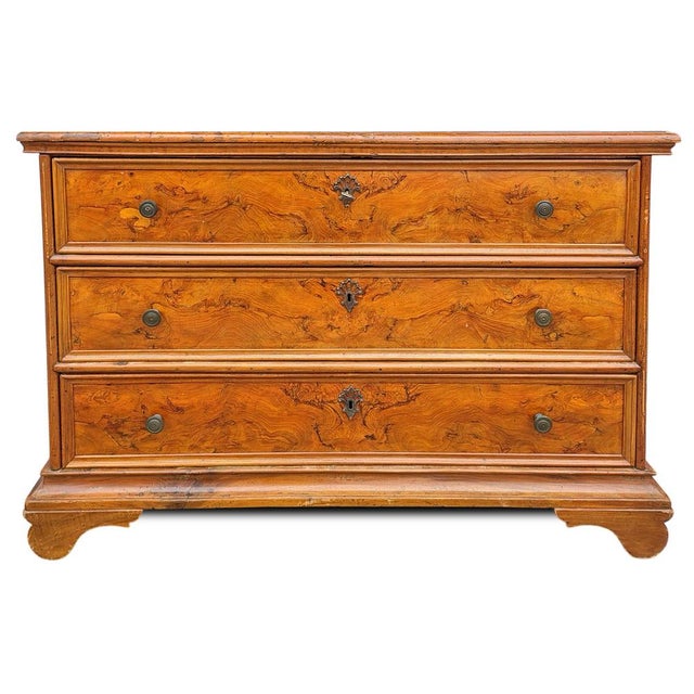 Antique Italian Walnut Dresser, 1700s For Sale - Image 15 of 15