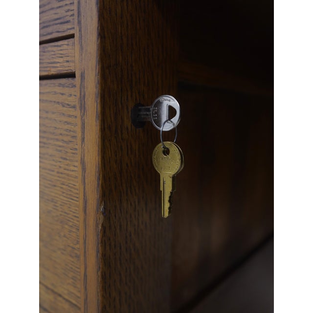 Stickley Large Mission Oak Arts & Crafts Executive Desk For Sale - Image 11 of 18