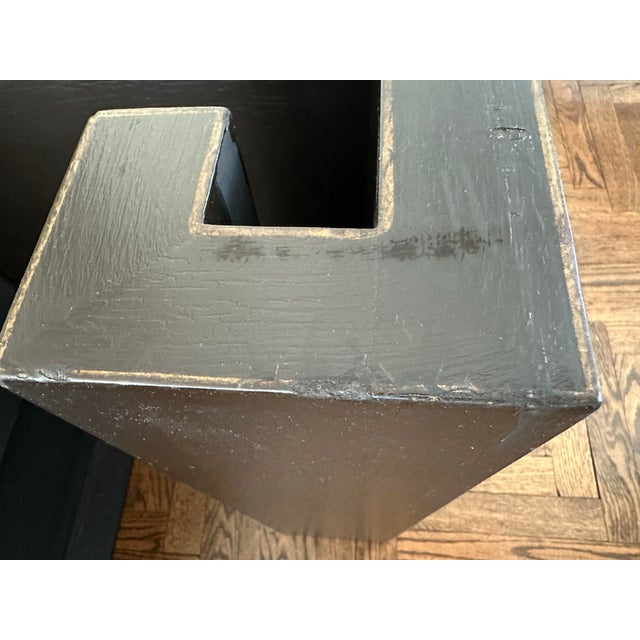 Wood Late 20th Century Brunschwig & Fils Key Coffee / Cocktail Table For Sale - Image 7 of 10