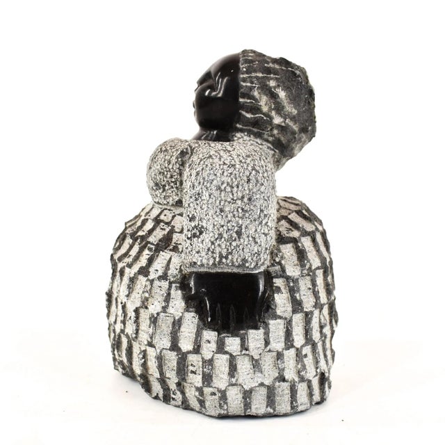Early 20th Century Shona Stone Woman Sculpture In The Style of Colleen For Sale - Image 4 of 7