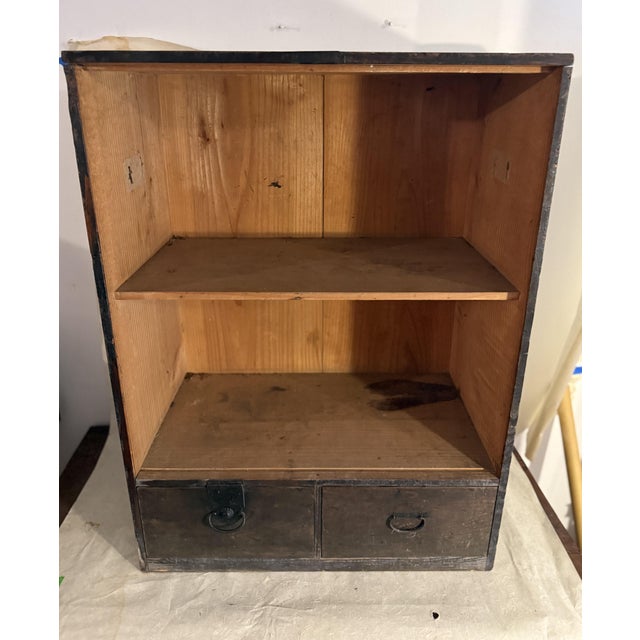 This Japanese antique storage Tansu with large inside, with two shelves, also has two bottom draws. A key will be provided...