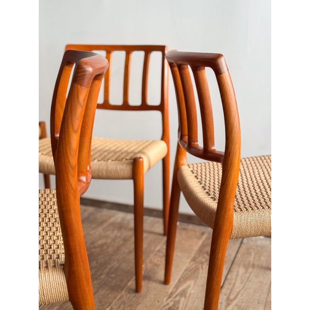 Mid-Century Modern Dining Chairs in Teak by Niels O. Møller for JL Mollers Møbelfabrik, 1950, Set of 4 For Sale - Image 14 of 18