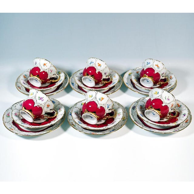 Meissen B-Shape Coffee Service for 6 with Purple, Gilt and Flower Decor, 20th Century, Set of 22 For Sale - Image 6 of 11