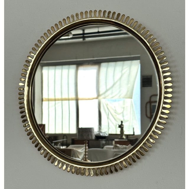 1970s Mid-Century Wall Mirror in Brass by Vereinigte Werkstätten, 1970s For Sale - Image 5 of 13