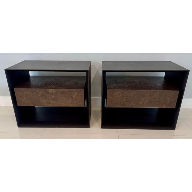 Wood Artefacto Herzog II - King Headboard and Two Bedside Tables For Sale - Image 7 of 10