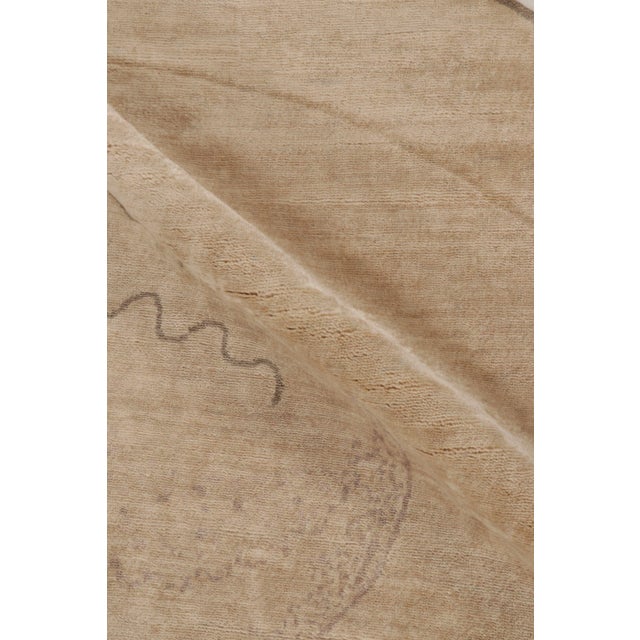 Textile Contemporary Circle Abstract Wool Rug by Rug & Kilim, India For Sale - Image 7 of 10