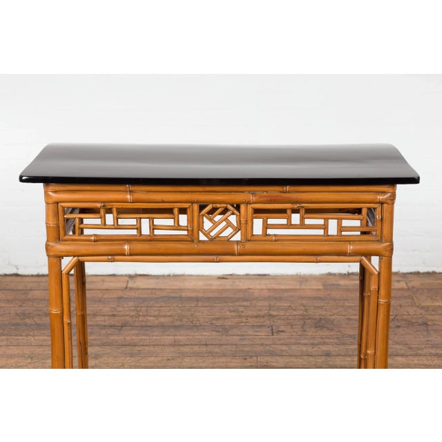 Early 20th Century Chinese Late Qing Dynasty Bamboo Console Table with Black Lacquered Top For Sale - Image 5 of 13