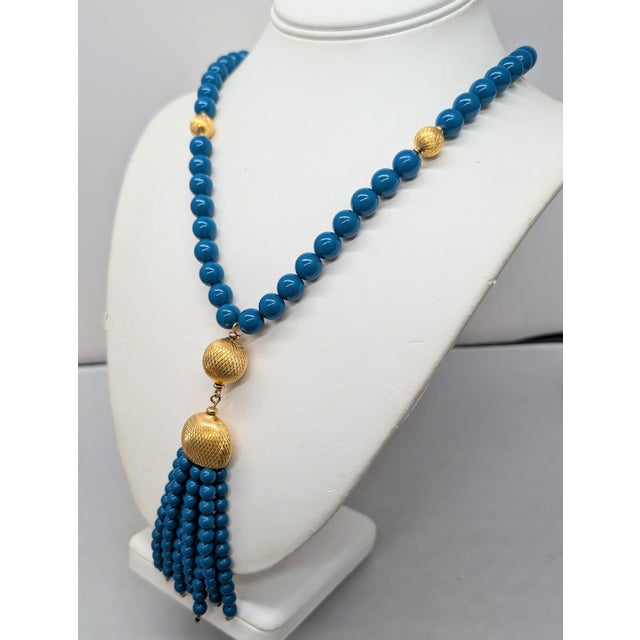 American Vintage 1980s Signed Napier Goldtone Beaded Faux-Lapis Tassel Pendant Necklace For Sale - Image 3 of 8