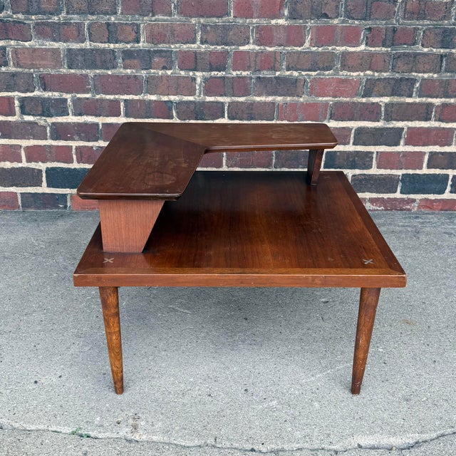 American of Martinsville American of Martinsville Two-Tiered Wood Corner Table For Sale - Image 4 of 12