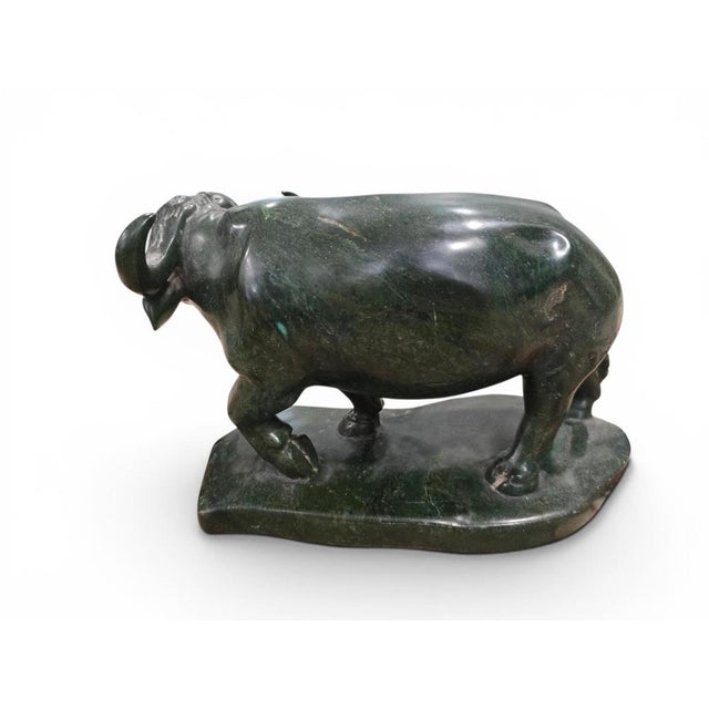 Stone Hand-Carved Serpentine Sculpture by Fabian Musiwa, Zimbabwe, 1970s For Sale - Image 7 of 12
