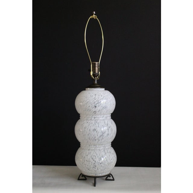 1950s Mid-Century Modern Sculptural Mezza Murano Style Table Lamp For Sale - Image 9 of 13