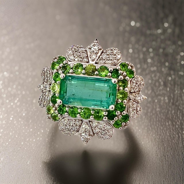 Traditional Natural Emerald Tsavorite Diamond Ring 6.75 14k White Gold 9.22 TCW Certified For Sale - Image 3 of 17