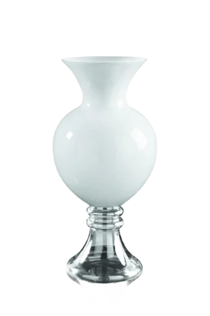 White Ann Vase in Glass from VGnewtrend