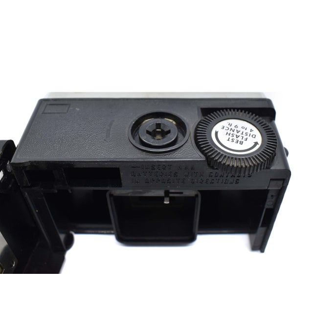 Mid 20th Century Imperial Instant Load 900 Film Camera With Flash Cube Mount For Sale - Image 6 of 7