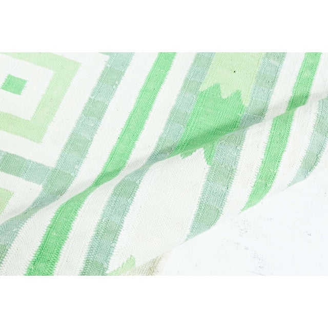 Mid-Century Modern Doris Leslie Blau Vintage Indian Dhurrie Green Beige Rug For Sale - Image 3 of 9