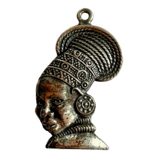 Vintage Sterling Silver African Lady in Traditional Headdress Bracelet Charm Pendant For Sale