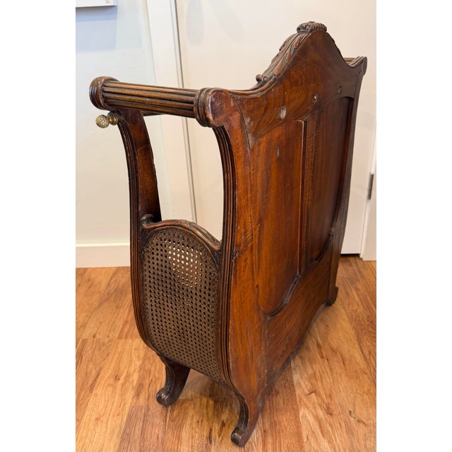 This Louis XV style umbrella holder will be a showstopper in any entryway. Its bombe shape resting on cabriole legs are...