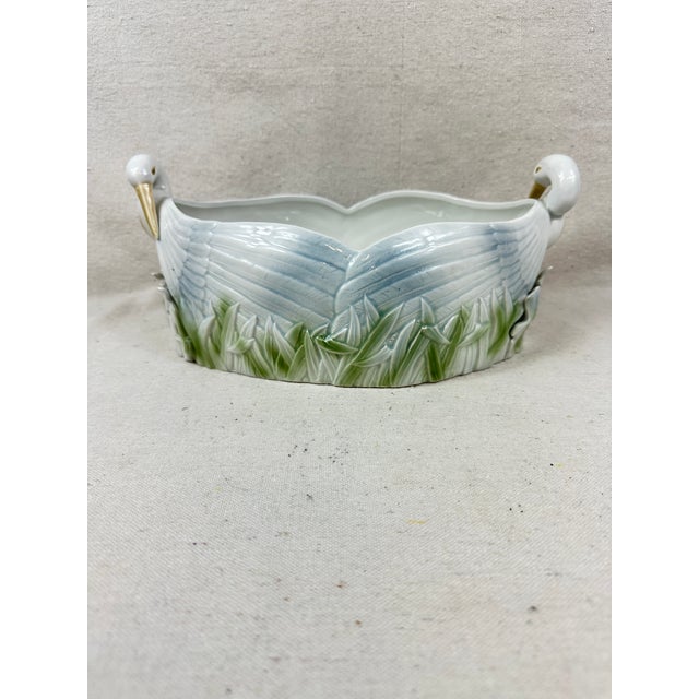 Vintage Fitz & Floyd sculpted swans centerpiece bowl decorated with green foliage. This is a pre-owned item so please see...