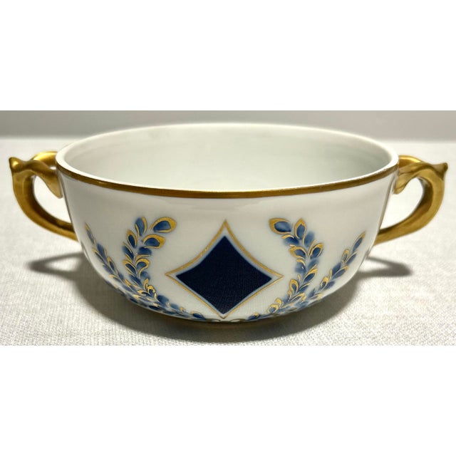 Late 19th Century Sèvres Antique Lidded Bowl With Plate For Sale In Naples, FL - Image 6 of 9
