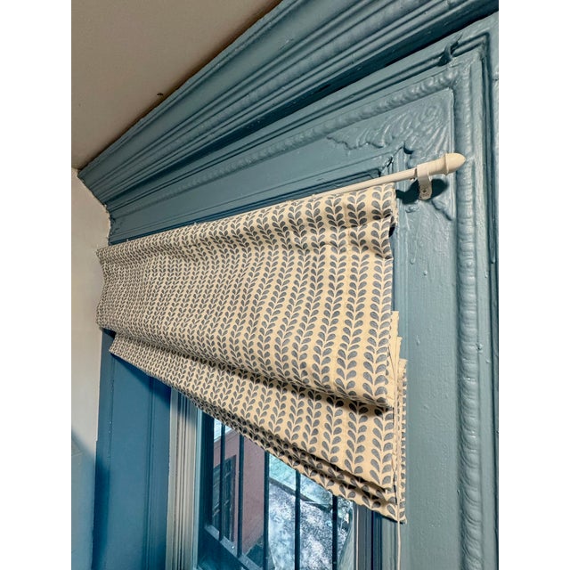 Modern Schumacher Bindi Hand Block Print Roman Shade For Sale - Image 3 of 6