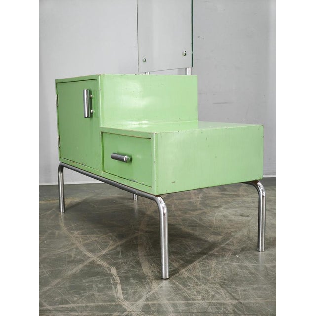 Bauhaus Czech Green Vanity Table with Mirror and Chrome Frame, 1930 For Sale - Image 6 of 18