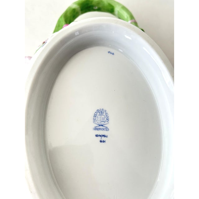 1980s Herend Blue Garland Large Tureen With Lid – Branch Handle, 1014/Pbg For Sale In Boston - Image 6 of 9