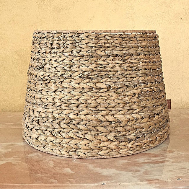 Natural woven seagrass drum lamp shade featuring a sturdy metal spider fitter and richly textured basket-weave...