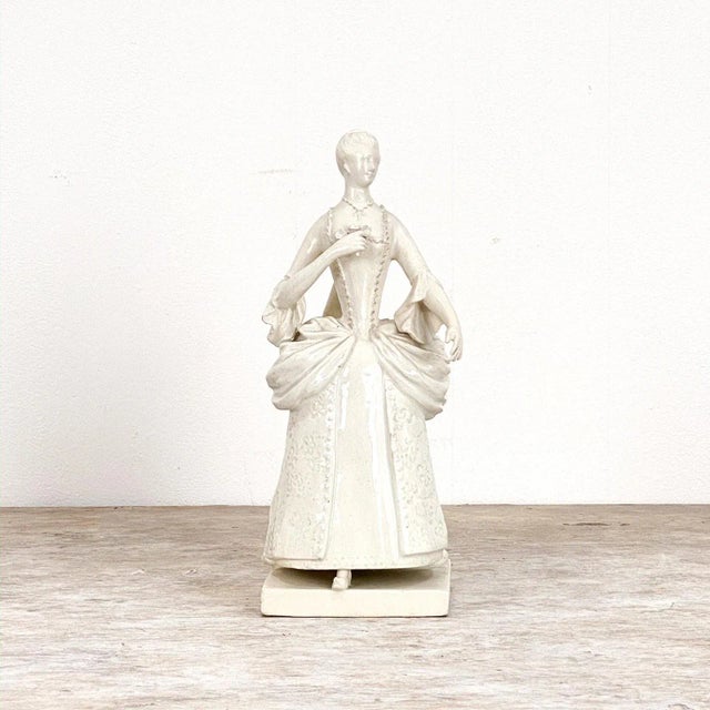 Late 19th Century Circa 1880 Porcelain Figures, France, a Pair For Sale - Image 5 of 10