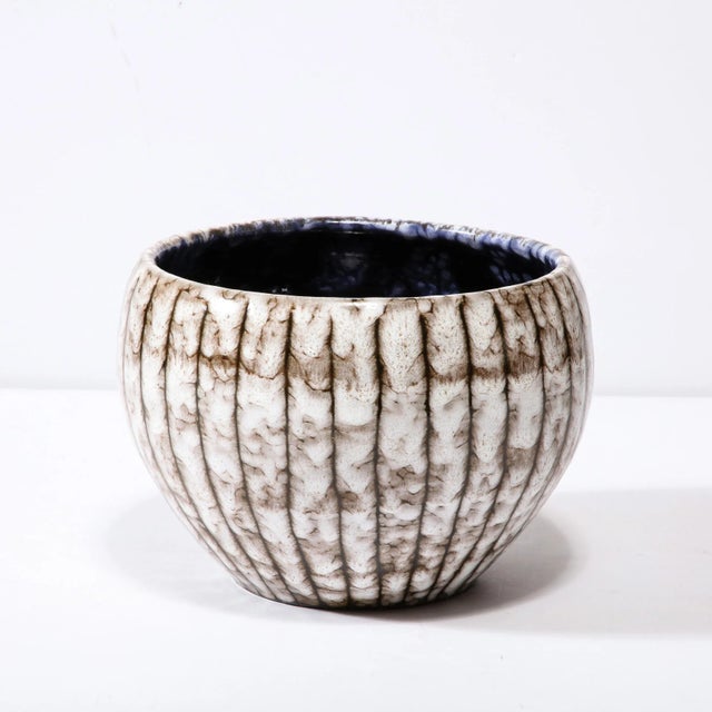 Mid-Century Modernist White & Earth Toned Ceramic Bowl With Vertical Banding For Sale - Image 10 of 11