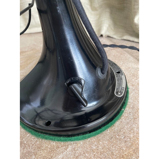 Black Vintage Hunter Century Oscillating Metal Blade and Cast Iron Fan For Sale - Image 8 of 13