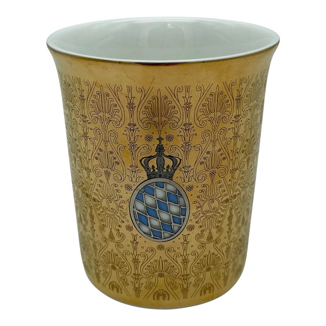 1980 Kultur Gut Ag Germany Porcelain Gold Mug For Sale