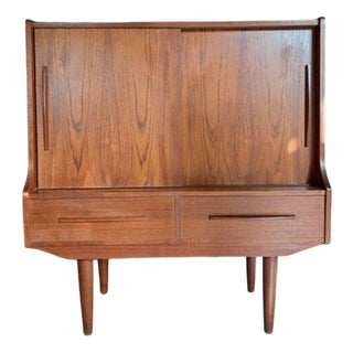 Vintage Sideboard in Teak For Sale