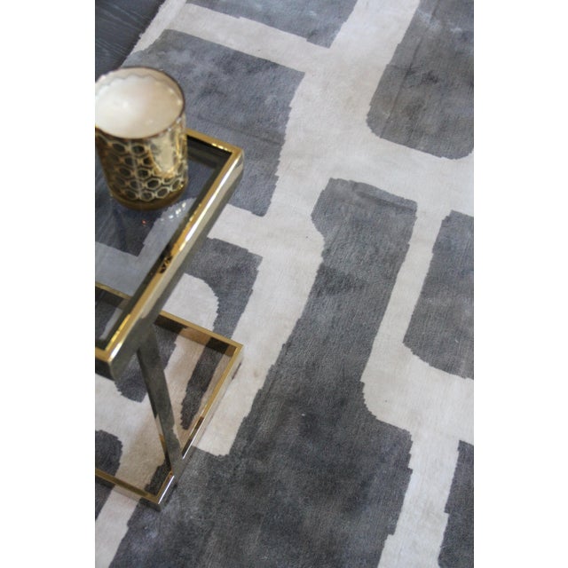 Gray Bridgewater Hand loom Bamboo/Silk Gray/Ivory/Multi Rug-8'x10'" For Sale - Image 8 of 11