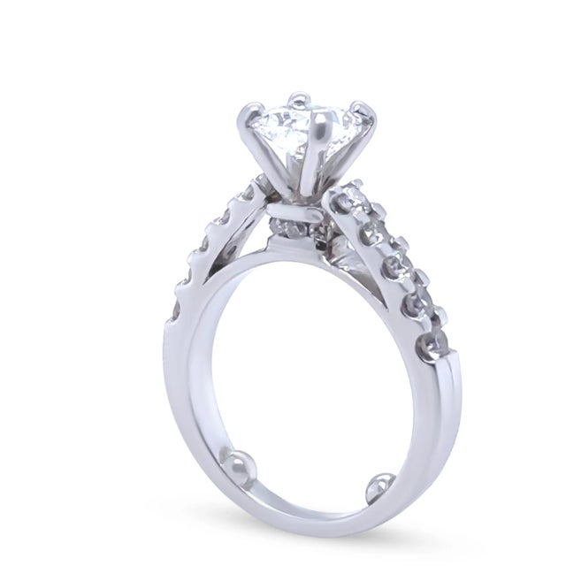 Silver GIA Platinum Cushion Cut Diamond Ring 2.00ct 8.95g For Sale - Image 8 of 10