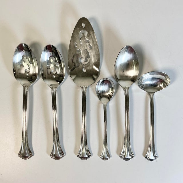 1970s Vintage Traditional Hollywood Regency Silver Plate Flatware - Set of 71 For Sale - Image 12 of 18