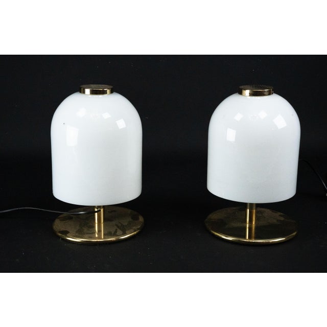 Italian Lattimo Murano Glass Mushroom Bedside Lamps, 1980s, Set of 2 For Sale - Image 11 of 13