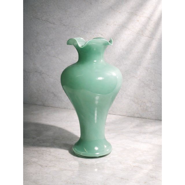 Jade Green Murano Glass Vase, 1950s, in Flawless conditions. Designed 1950 to 1959