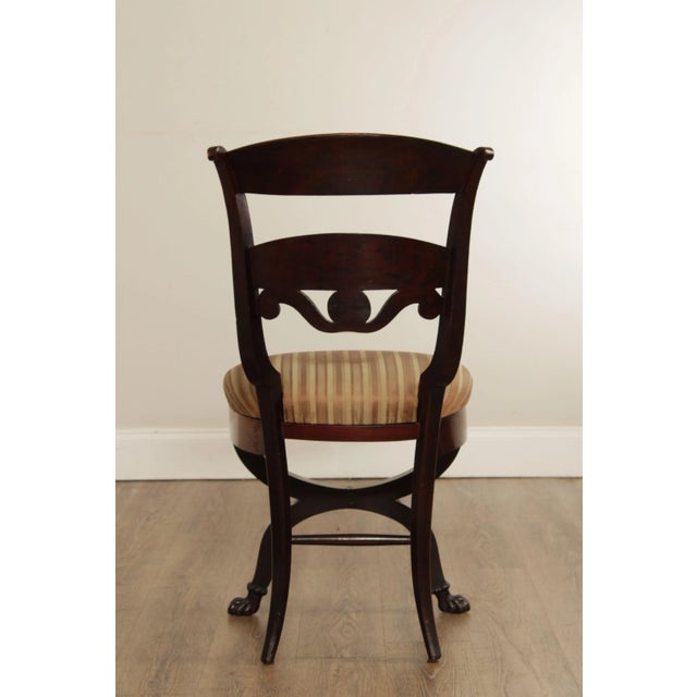 Early 19th Century American American Classical Period Mahogany Side Music Chair For Sale In Philadelphia - Image 6 of 13