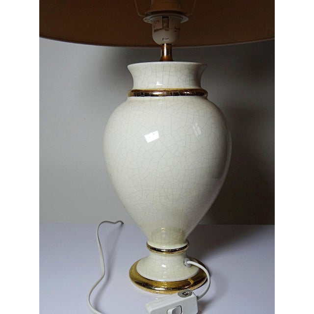 Ceramic Crackle-Glazed Ivory and Gold Earthenware Lamp attributed to Le Dauphin, 1980s-1990s For Sale - Image 7 of 14