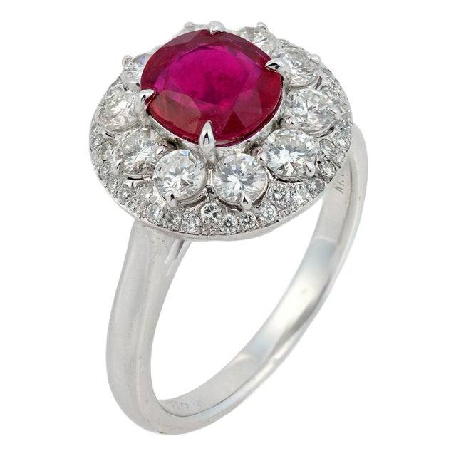 Vintage 1.61 Carat Ruby Diamond Platinum Cluster Ring, Size 6.75 For Sale