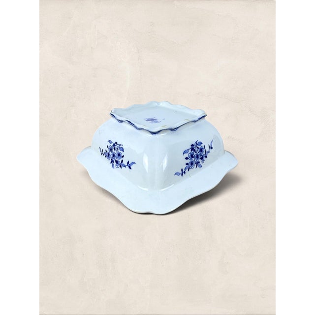 Late 19th Century Antique English Blue and White Transferware Serving Dish For Sale - Image 5 of 8