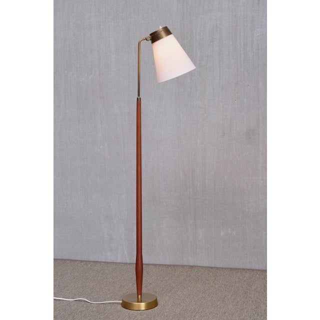 Brown Teak and Brass Floor Lamp with Adjustable Shade from Asea Belysning, Sweden, 1950s For Sale - Image 8 of 11