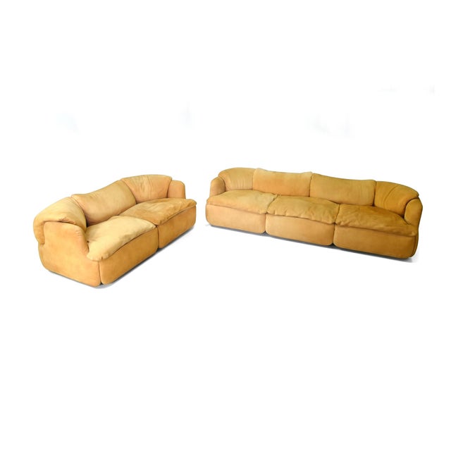 Mid-Century Modern Ochre Suede Three-Seater Modular Sofa by Alberto Rosselli for Saporiti, Italy, 1970s For Sale - Image 3 of 12